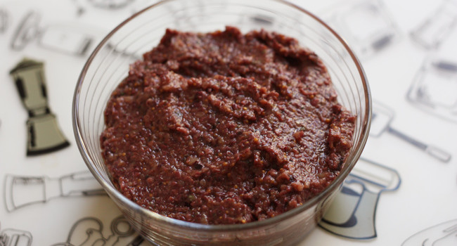 Tapenade de azeitonas pretas e figo seco