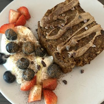 Bolo de abóbora e maçã para o café da manhã